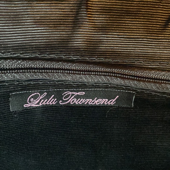 Lulu Townsend Faux Snakeskin Clutch - Picture 4 of 7